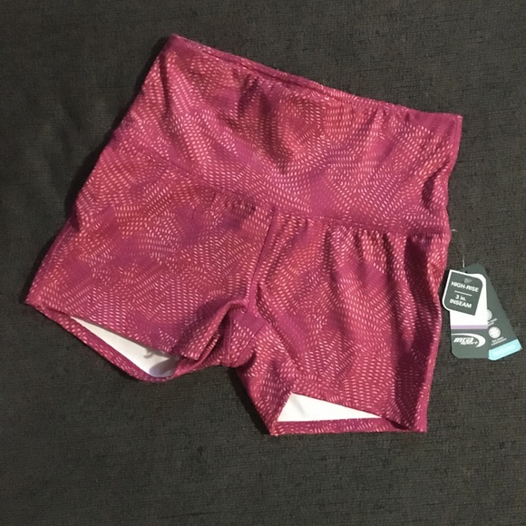 MTA Women’s workout wear set. Size M. - Picture 9 of 9